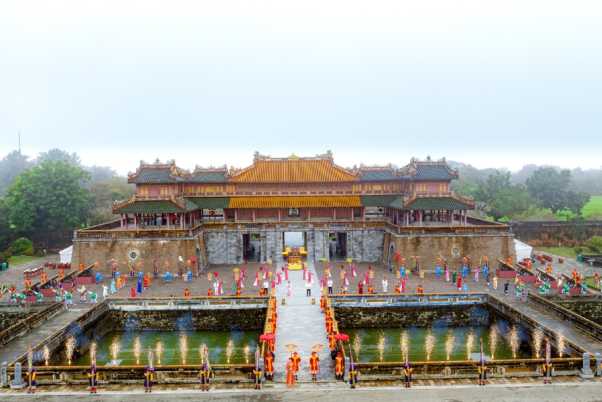 Tour du lịch Huế 4 ngày 3 đêm: Trọn gói - Lịch trình hấp dẫn